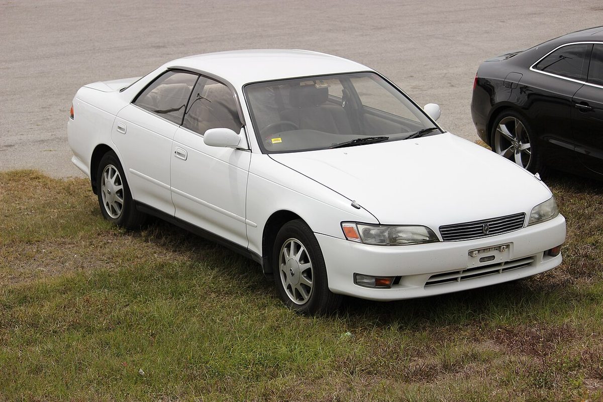 Toyota Mark II Grande (X90), 1992–1994